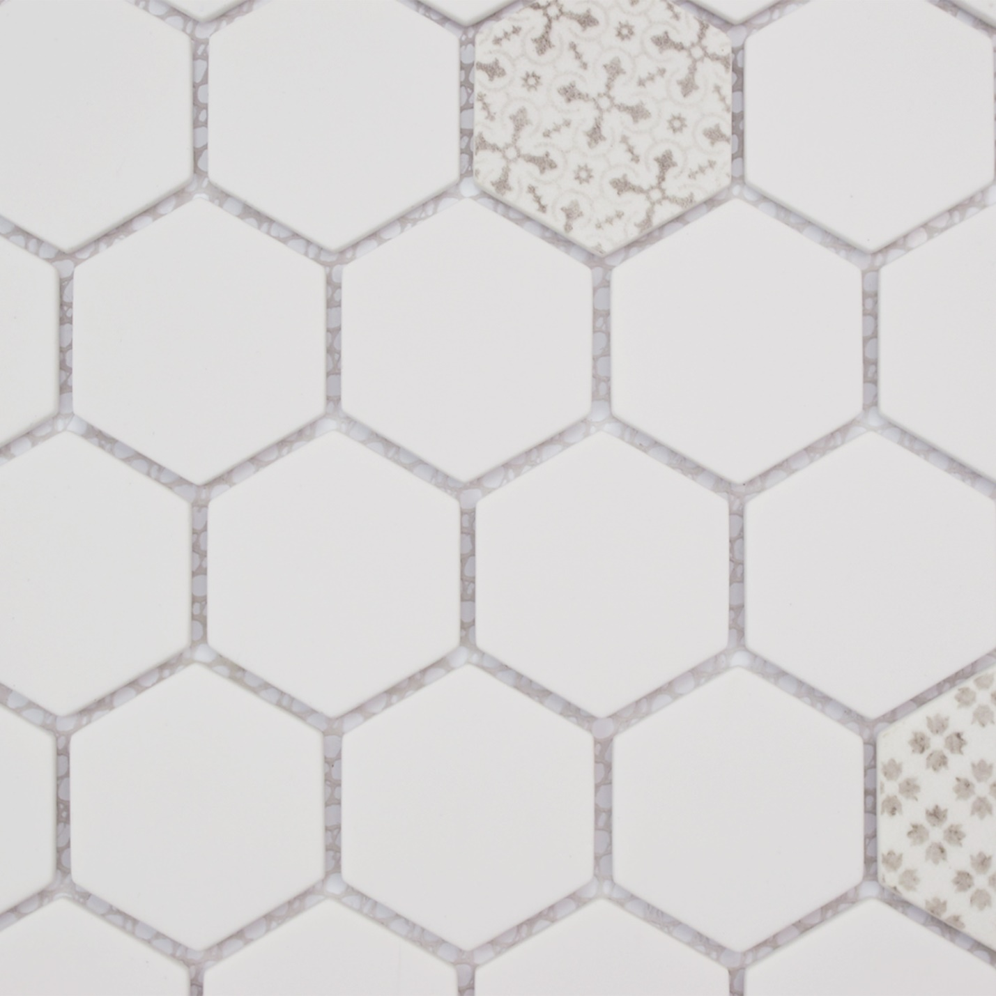 How to cut small metal mosaic tiles? Beginners’ Guide